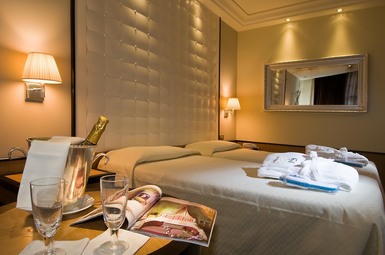 Hotel Sollievo 몬테그로또테르메 외부 사진