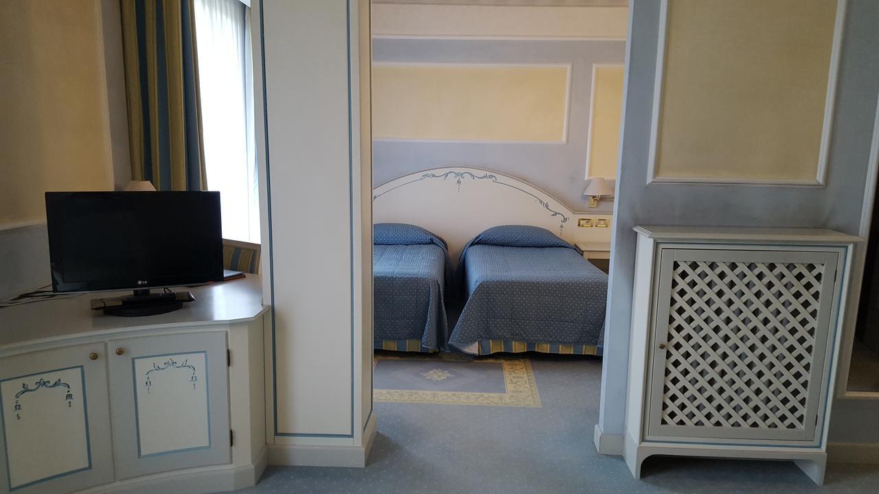 Hotel Sollievo 몬테그로또테르메 외부 사진