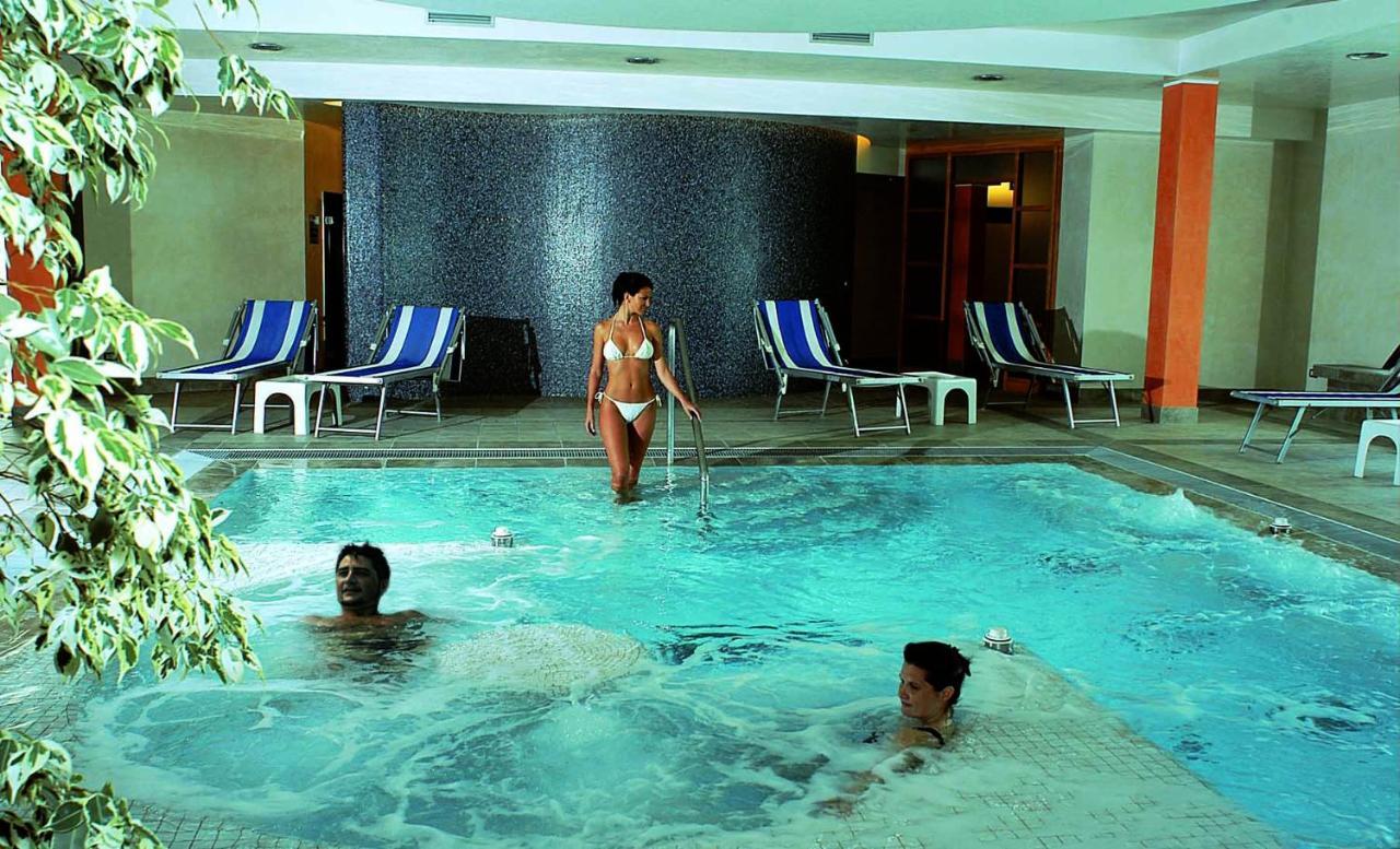 Hotel Sollievo 몬테그로또테르메 외부 사진
